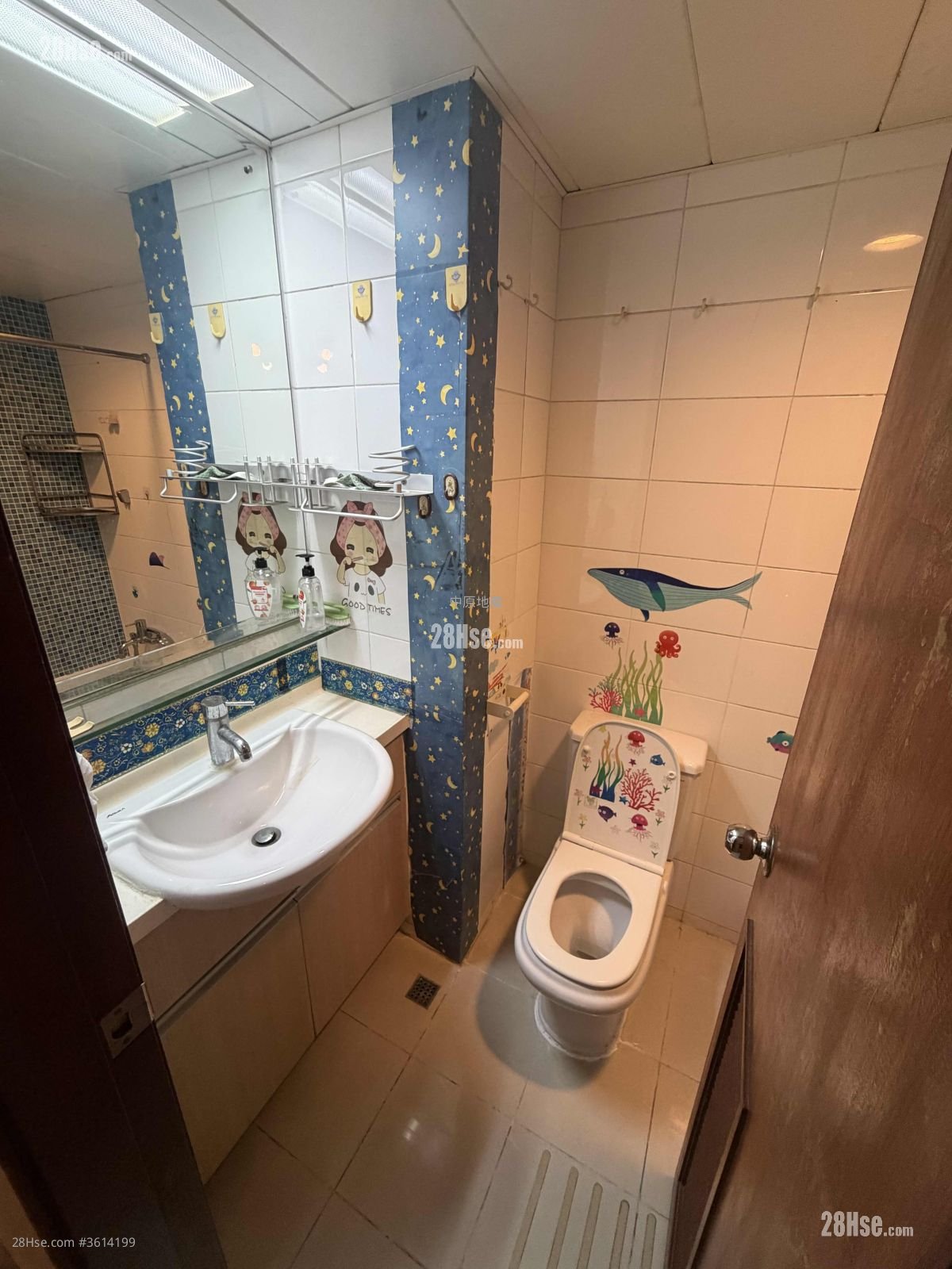 Royal Green Rental 2 Bedrooms , 1 Bathroom 398 ft² Royal Green Rental 2 Bedrooms , 1 Bathroom 398 ft²