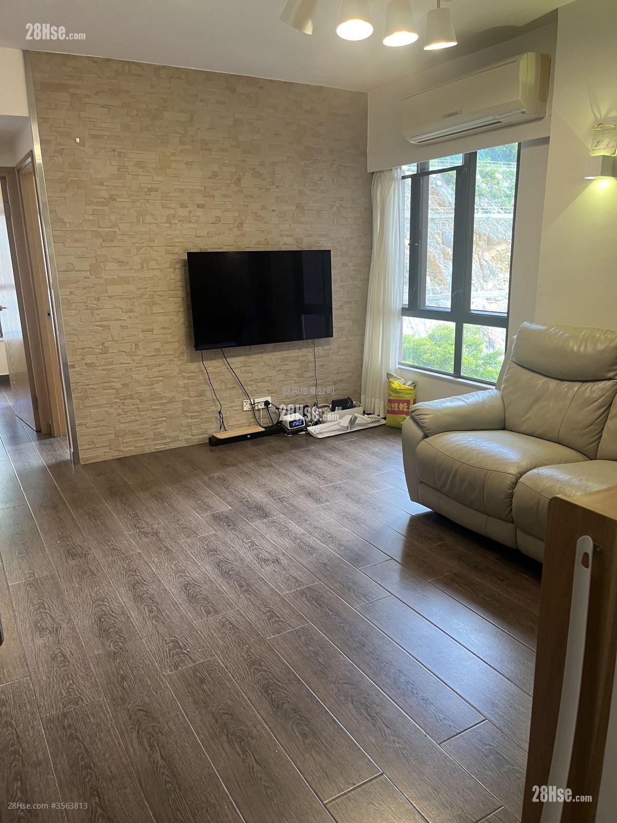 Serene Court Rental 2 Bedrooms 475 ft²