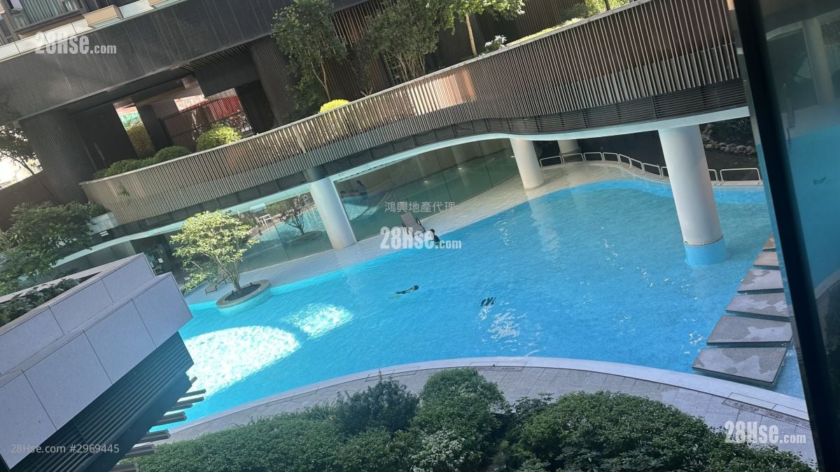 Fleur Pavilia Rental 3 Bedrooms , 3 Bathrooms 1,066 ft²