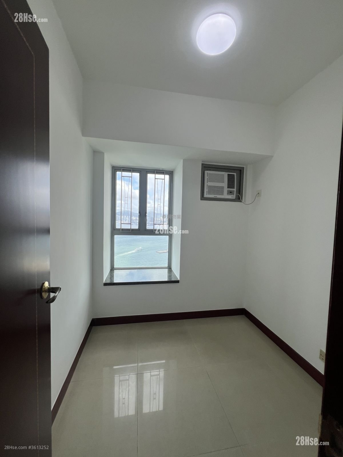 The Merton Rental 3 Bedrooms , 2 Bathrooms 663 ft² The Merton Rental 3 Bedrooms , 2 Bathrooms 663 ft²