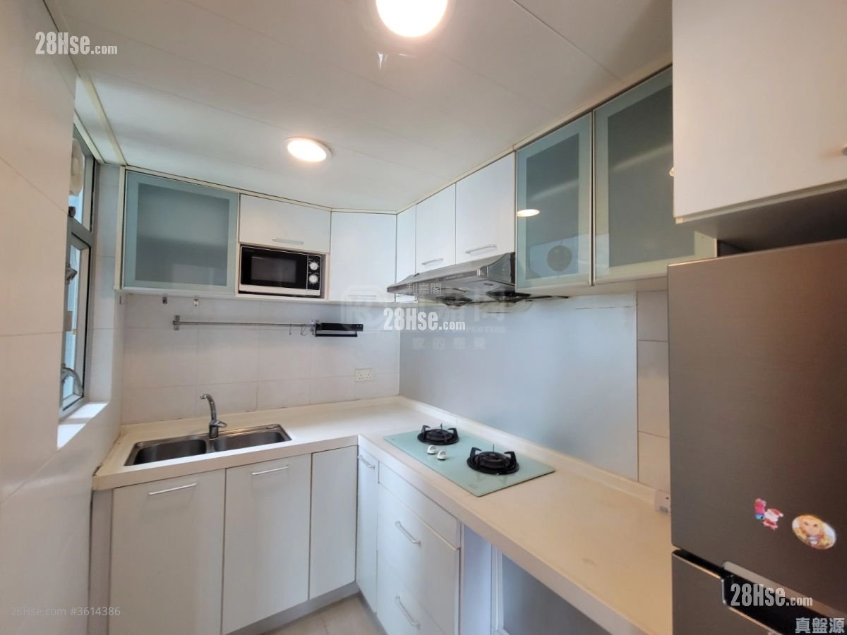Metro Harbour View Rental 4 Bedrooms , 2 Bathrooms 608 ft² Metro Harbour View Rental 4 Bedrooms , 2 Bathrooms 608 ft²