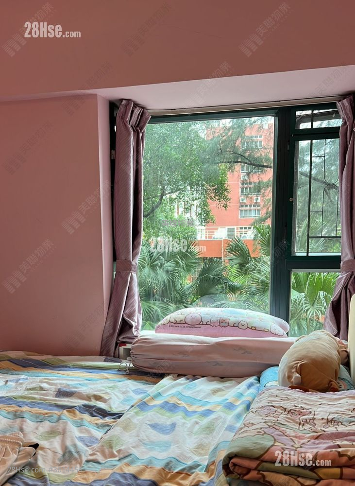 翠韵华庭 售盘 3 房 , 2 浴室 696 平方尺 翠韵华庭 售盘 3 房 , 2 浴室 696 平方尺