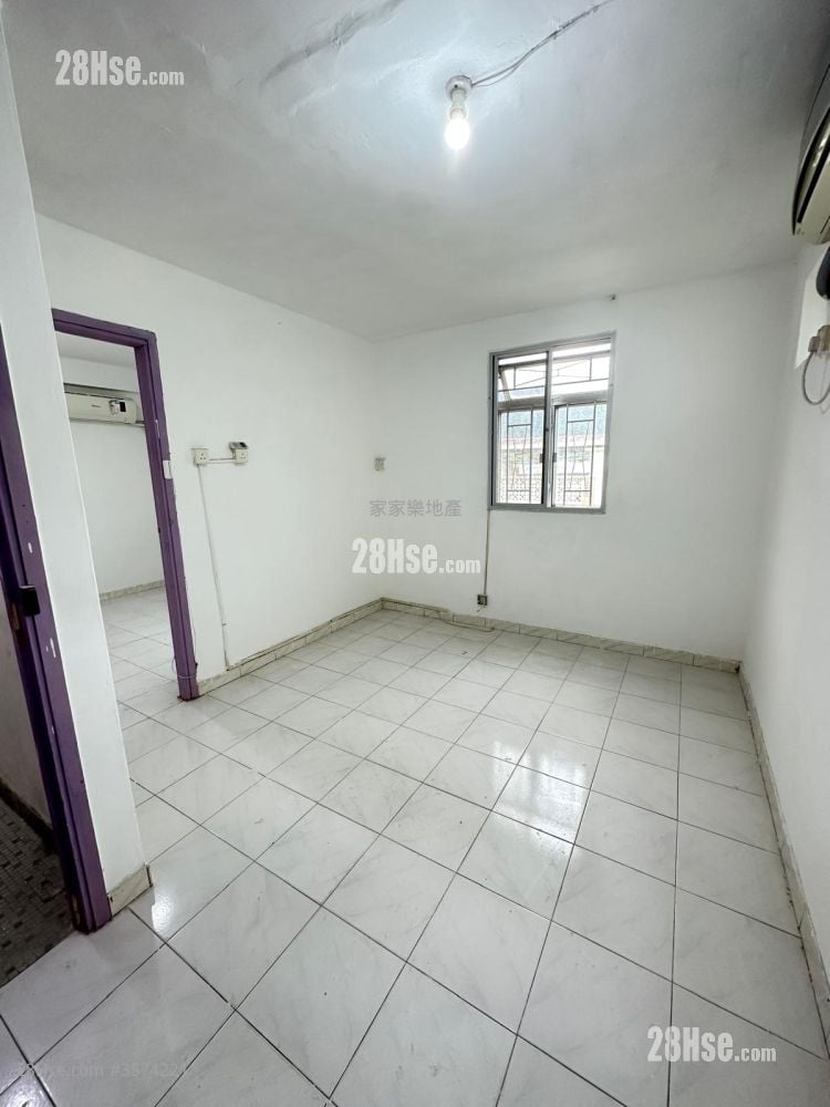 村屋 租盤 1 房 , 1 浴室 300 平方呎 村屋 租盤 1 房 , 1 浴室 300 平方呎