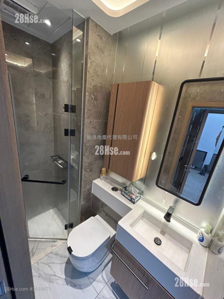 The Vantage Rental 1 Bedroom , 1 Bathroom 270 ft² The Vantage Rental 1 Bedroom , 1 Bathroom 270 ft²