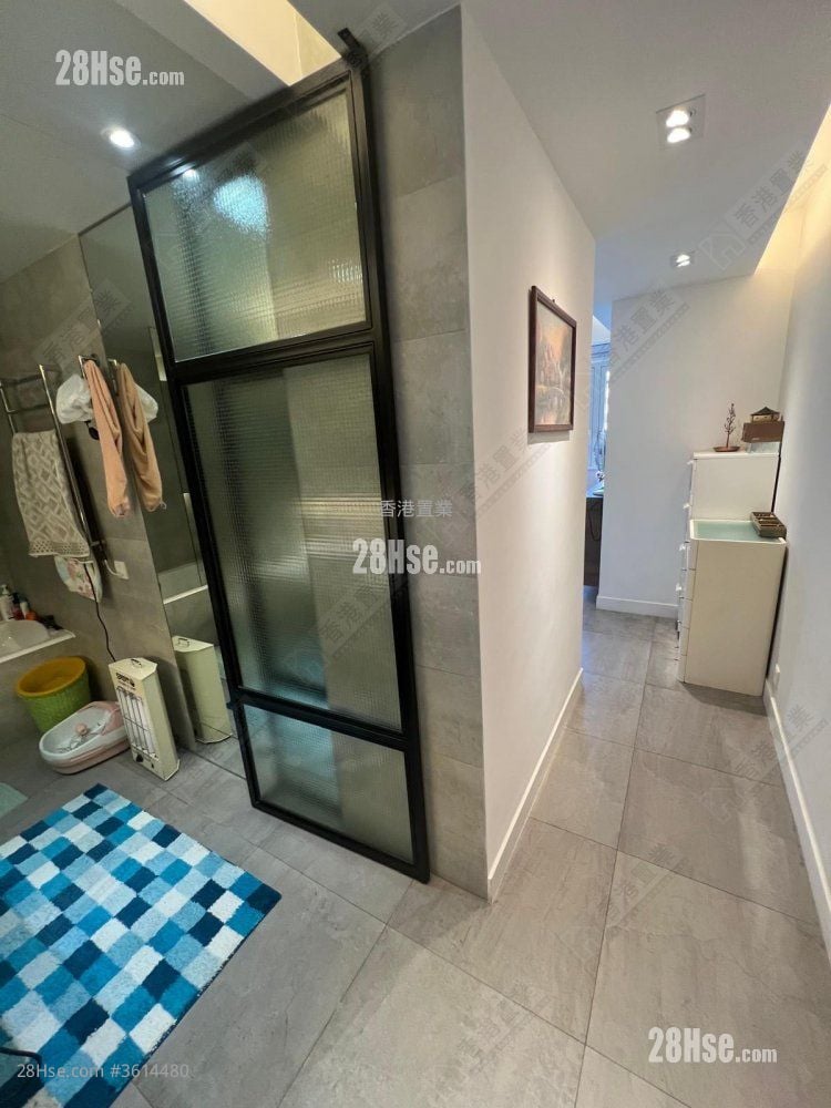 Hilltop Rental 2 Bedrooms , 3 Bathrooms 1,163 ft² Hilltop Rental 2 Bedrooms , 3 Bathrooms 1,163 ft²