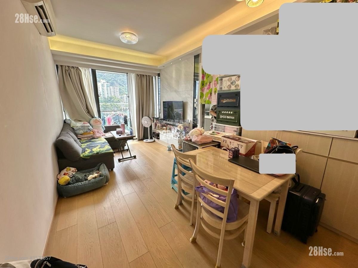 萃峰 售盤 3 房 , 2 浴室 875 平方呎