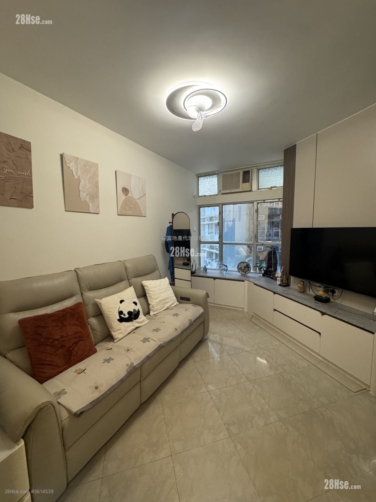 Whampoa Garden Sell 2 Bedrooms , 1 Bathroom 389 ft²