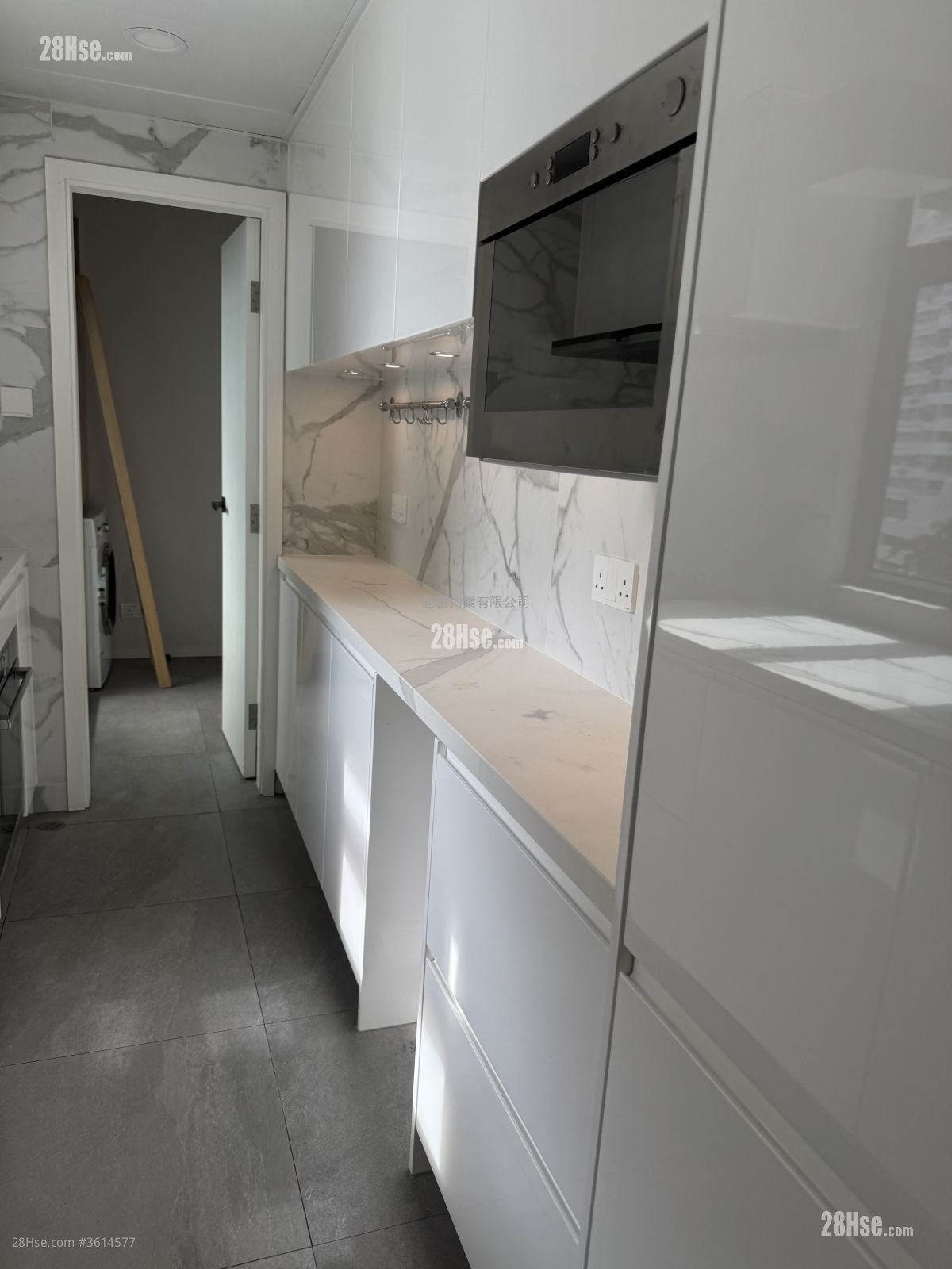 煜康台 租盘 1,001 平方尺 煜康台 租盘 1,001 平方尺