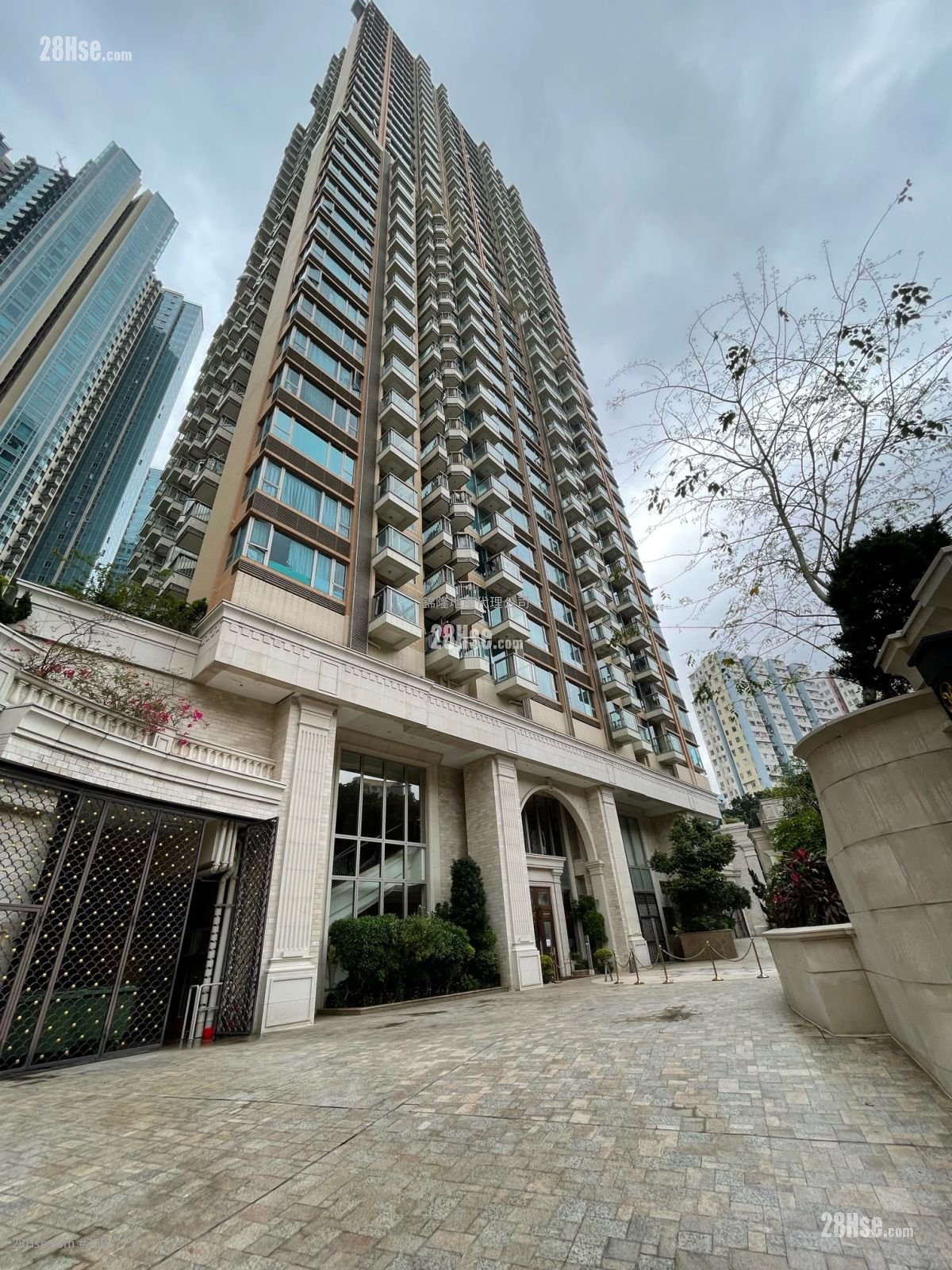 Park Metropolitan Rental 2 Bedrooms , 1 Bathroom 545 ft²