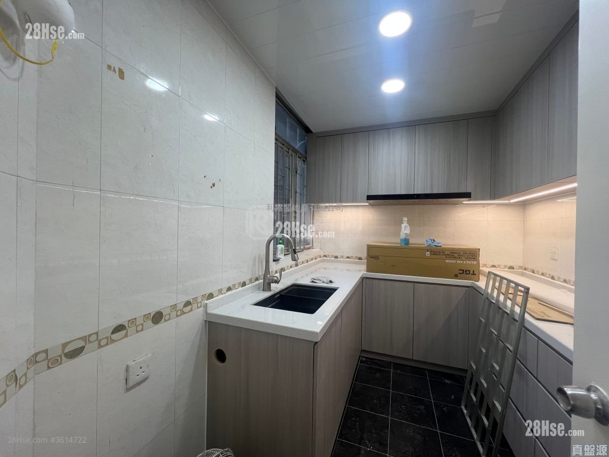 康怡花园 售盘 3 房 616 平方尺 康怡花园 售盘 3 房 616 平方尺