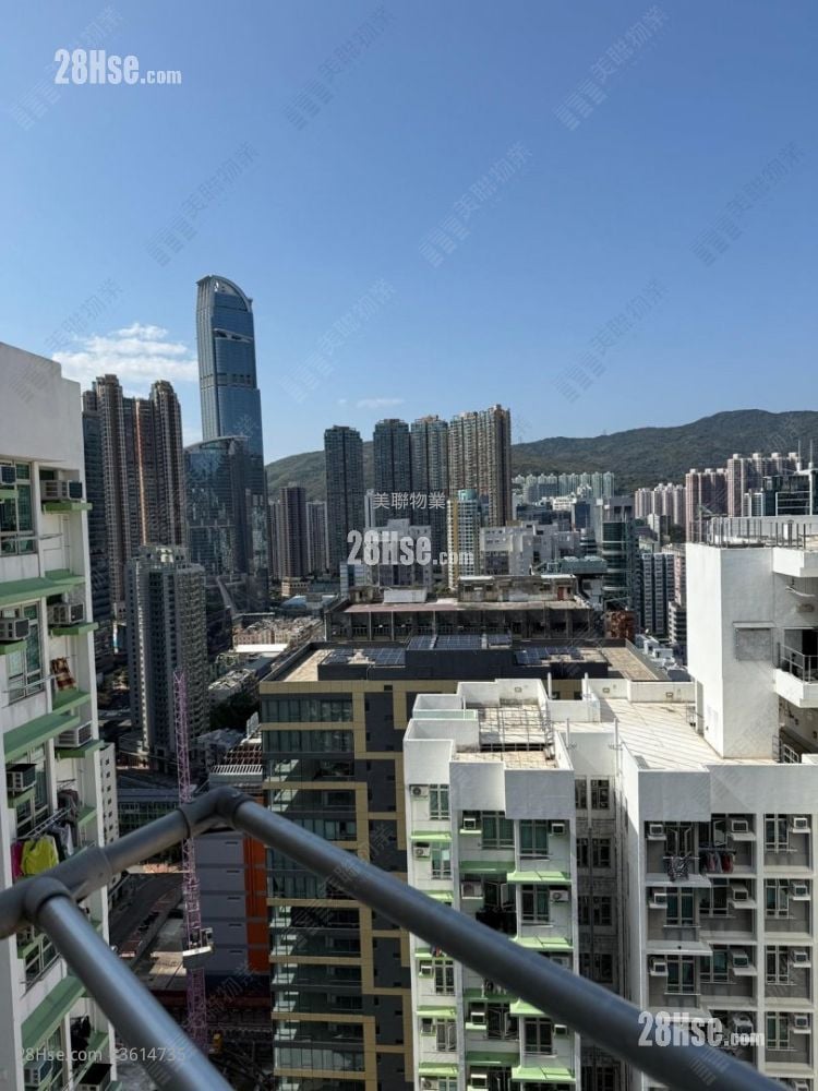 Sheung Chui Court Sell 2 Bedrooms , 1 Bathroom 438 ft²
