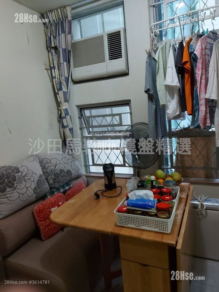 Kam Tai Court Sell 2 Bedrooms , 1 Bathroom 521 ft² Kam Tai Court Sell 2 Bedrooms , 1 Bathroom 521 ft²
