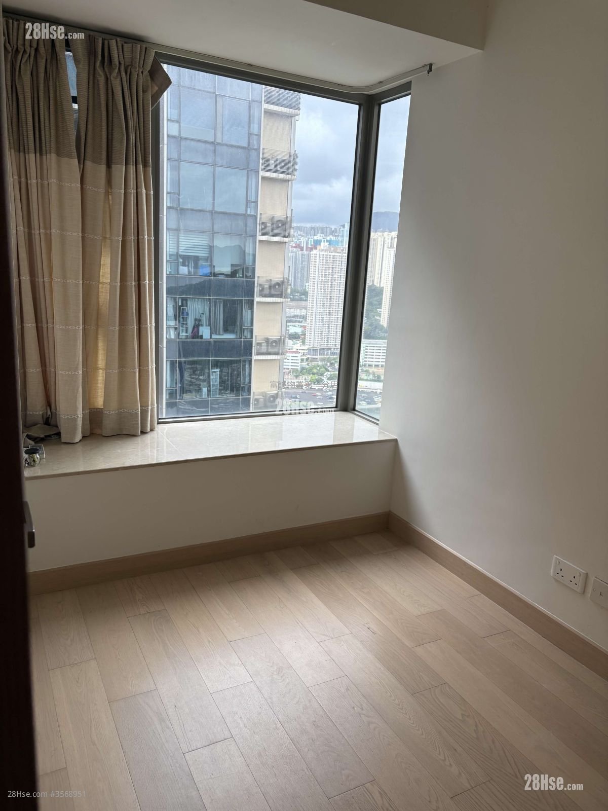 Peninsula East Rental 2 Bedrooms , 1 Bathroom 517 ft² Peninsula East Rental 2 Bedrooms , 1 Bathroom 517 ft²