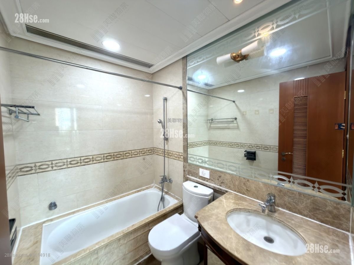 君頤峰 售盤 3 房 842 平方呎 君頤峰 售盤 3 房 842 平方呎