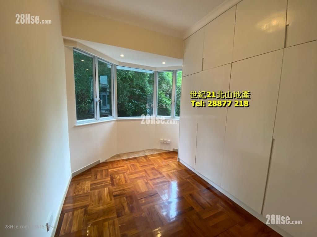 Dragon Court Sell 3 Bedrooms , 2 Bathrooms 1,143 ft² Dragon Court Sell 3 Bedrooms , 2 Bathrooms 1,143 ft²