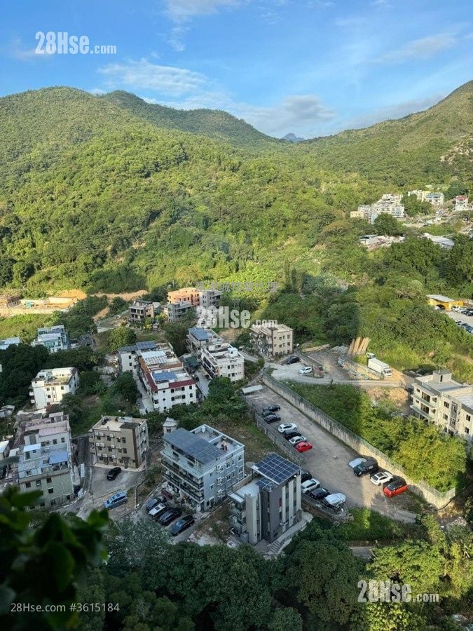 Hong Lam Court Sell 4 Bedrooms , 1 Bathroom 645 ft² Hong Lam Court Sell 4 Bedrooms , 1 Bathroom 645 ft²