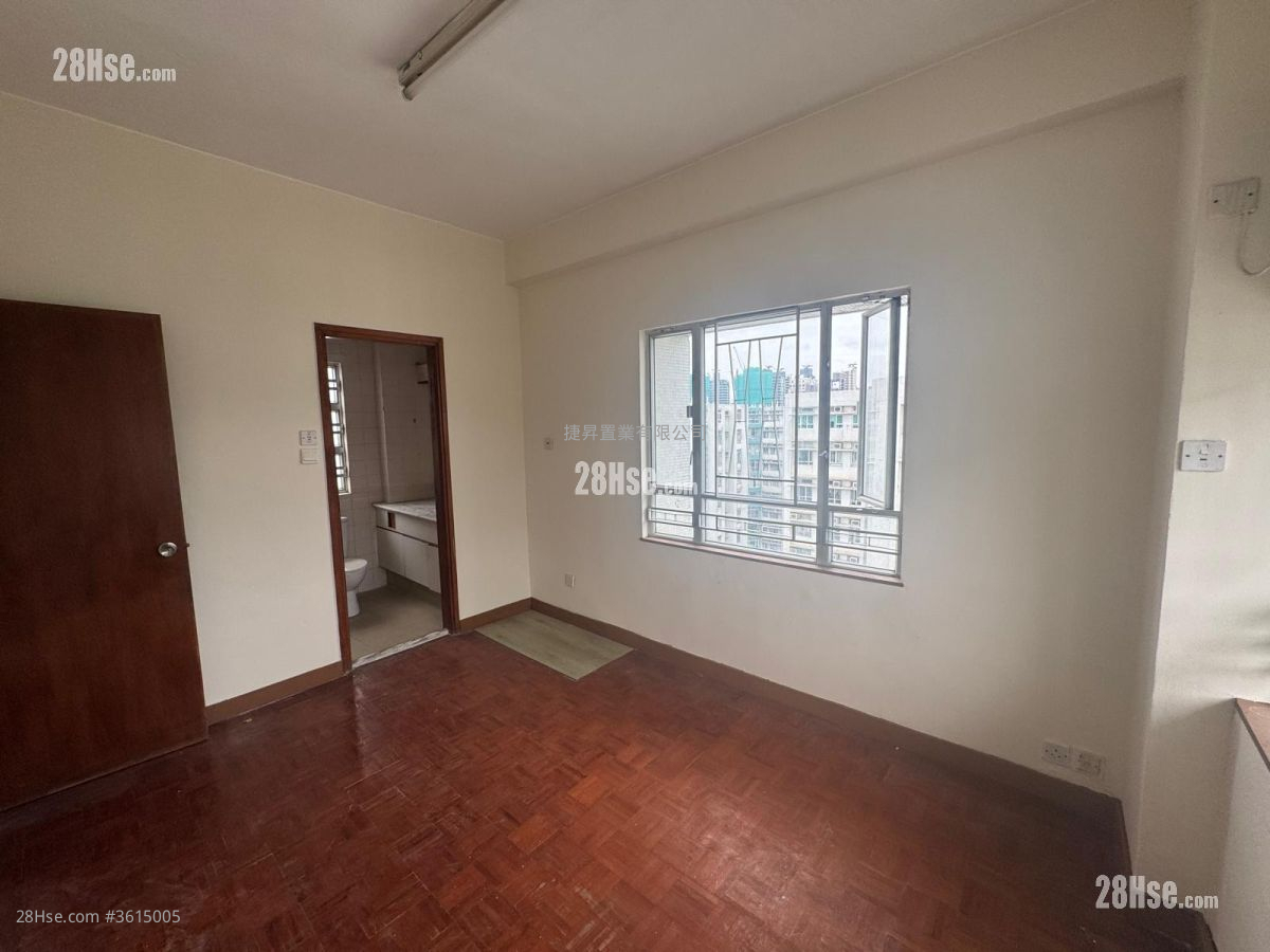 黃埔花園 售盤 4 房 , 2 浴室 797 平方呎 黃埔花園 售盤 4 房 , 2 浴室 797 平方呎