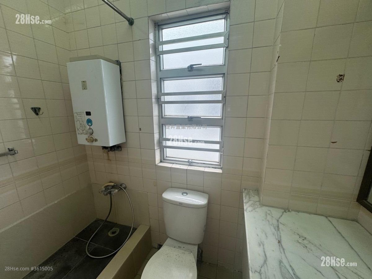 黃埔花園 售盤 4 房 , 2 浴室 797 平方呎 黃埔花園 售盤 4 房 , 2 浴室 797 平方呎