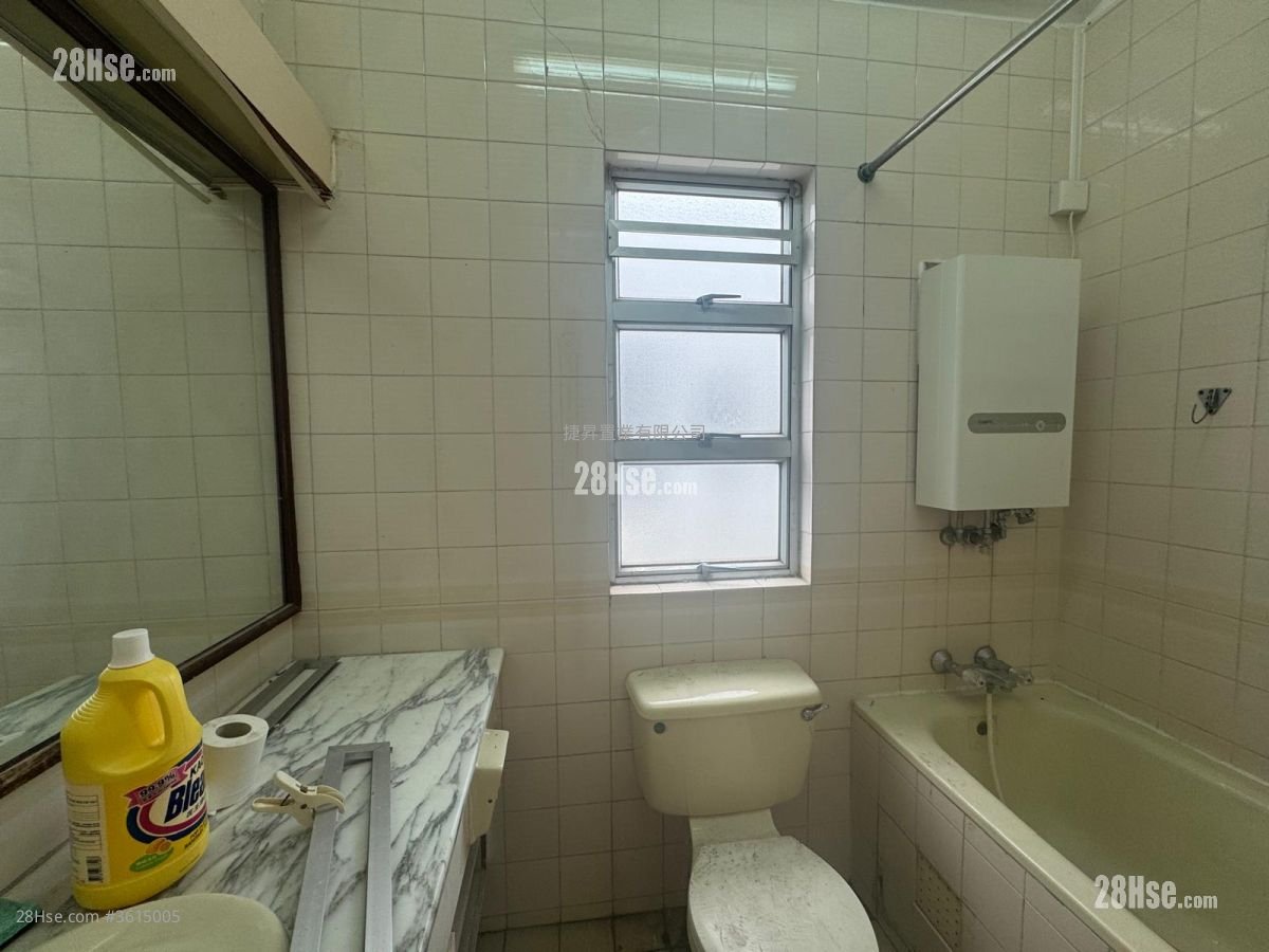 黃埔花園 售盤 4 房 , 2 浴室 797 平方呎 黃埔花園 售盤 4 房 , 2 浴室 797 平方呎