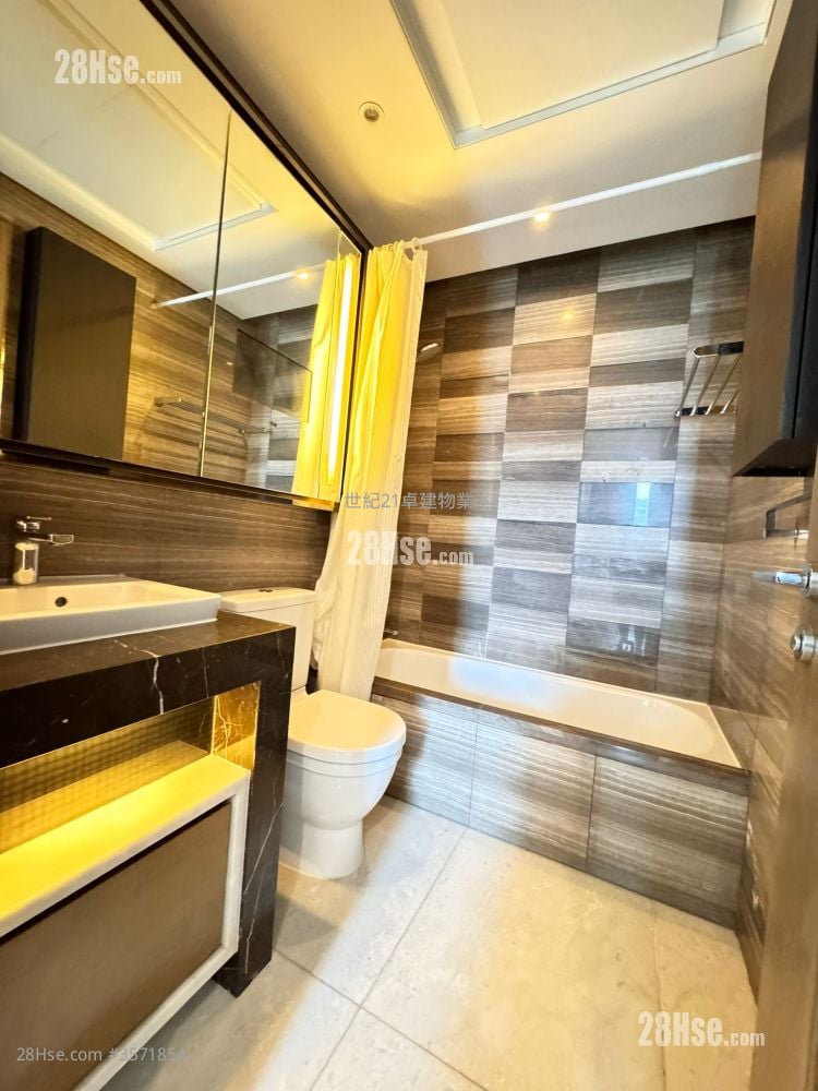 The Austin Sell 2 Bedrooms , 2 Bathrooms 621 ft² The Austin Sell 2 Bedrooms , 2 Bathrooms 621 ft²