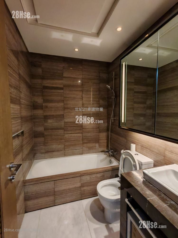 The Austin Sell 2 Bedrooms , 2 Bathrooms 621 ft² The Austin Sell 2 Bedrooms , 2 Bathrooms 621 ft²