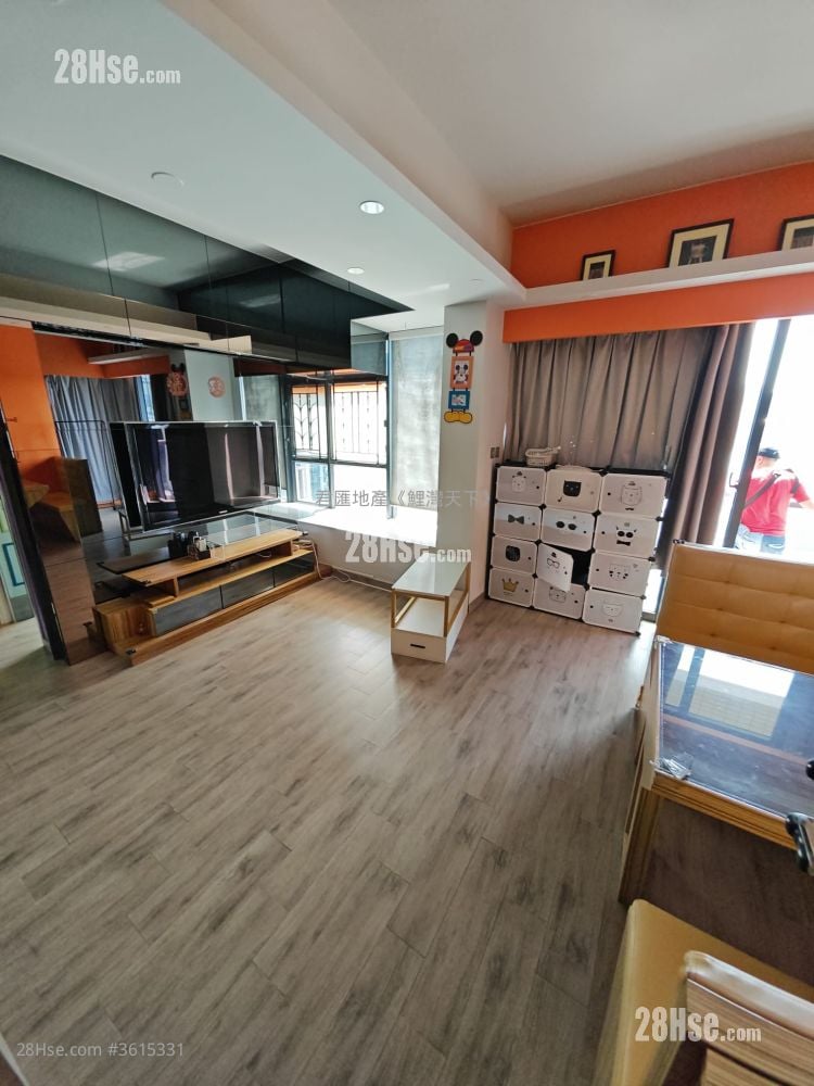 Canaryside Rental 2 Bedrooms , 2 Bathrooms 666 ft² Canaryside Rental 2 Bedrooms , 2 Bathrooms 666 ft²