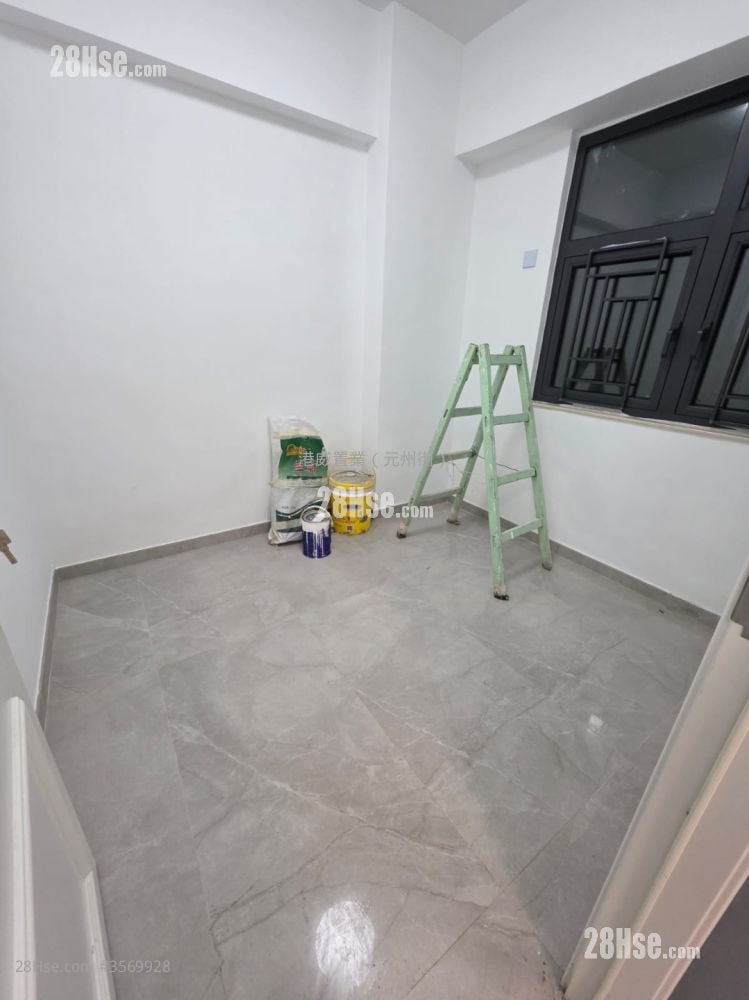 鸿裕大厦 售盘 2 房 405 平方尺 鸿裕大厦 售盘 2 房 405 平方尺