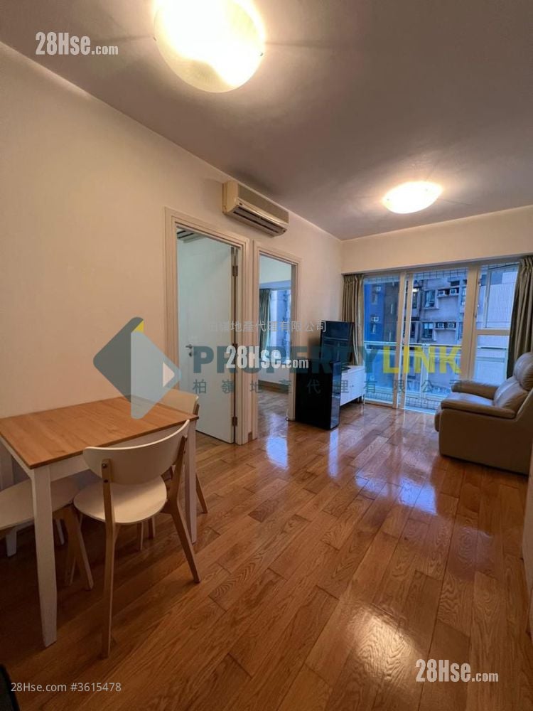 Centre Stage Rental 2 Bedrooms , 1 Bathroom 400 ft² Centre Stage Rental 2 Bedrooms , 1 Bathroom 400 ft²