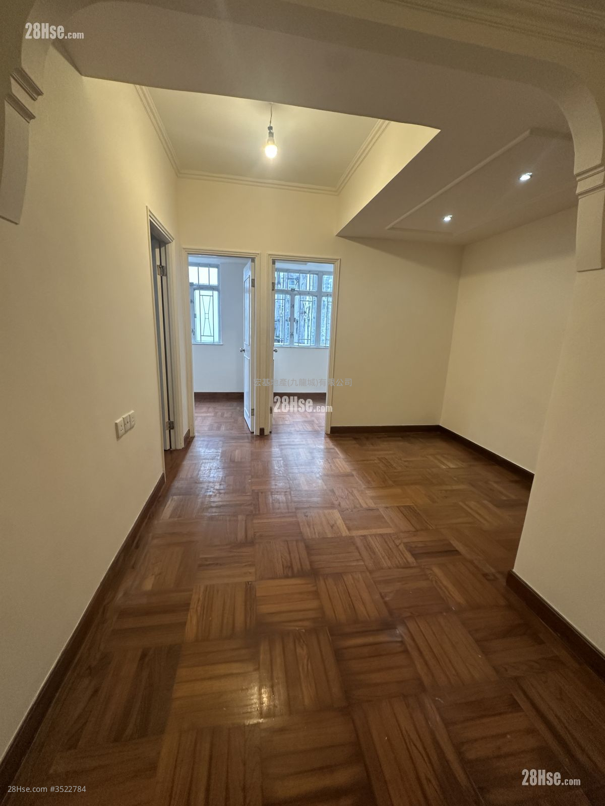 唐楼 租盘 3 房 , 1 浴室 443 平方尺