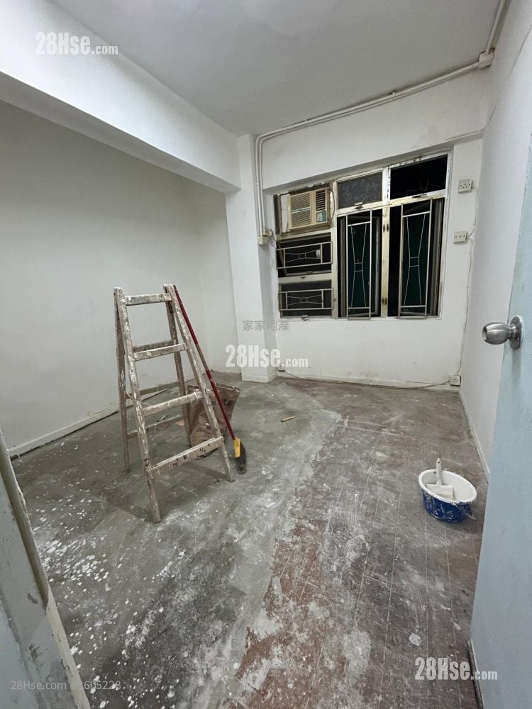 興達大廈 租盤 1 浴室 370 平方呎