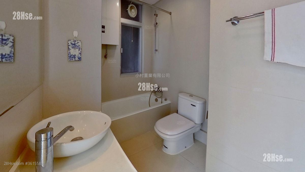 bathroom: Ming Sun Building Rental 3 Bedrooms , 2 Bathrooms 835 ft² bathroom: Ming Sun Building Rental 3 Bedrooms , 2 Bathrooms 835 ft²