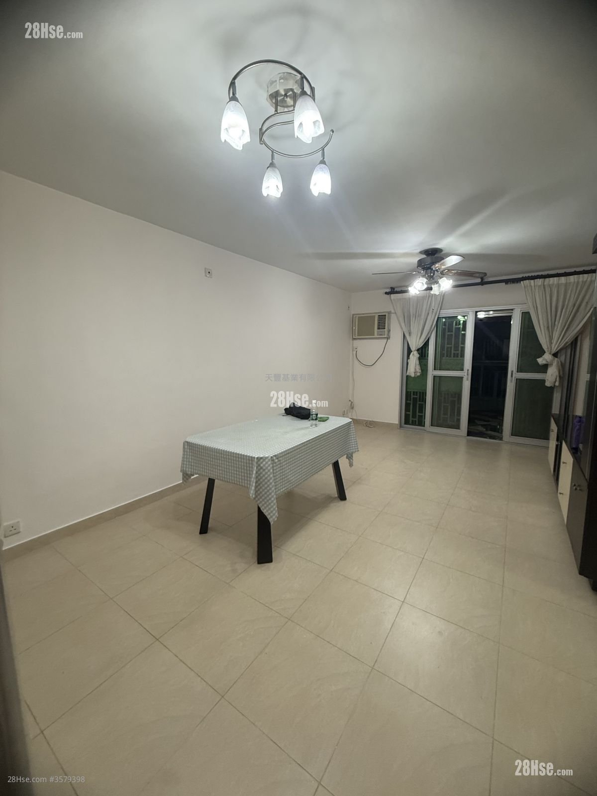 馬游塘村 租盤 3 房 , 1 浴室 700 平方呎