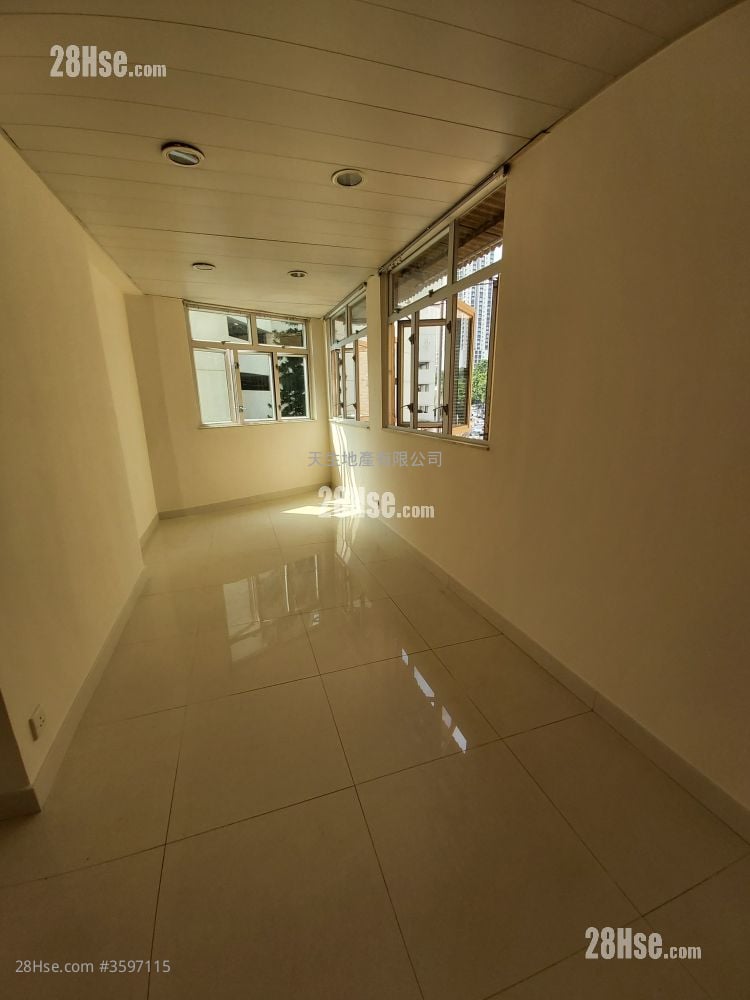 Ming Sun Building Rental 2 Bedrooms , 1 Bathroom 720 ft²