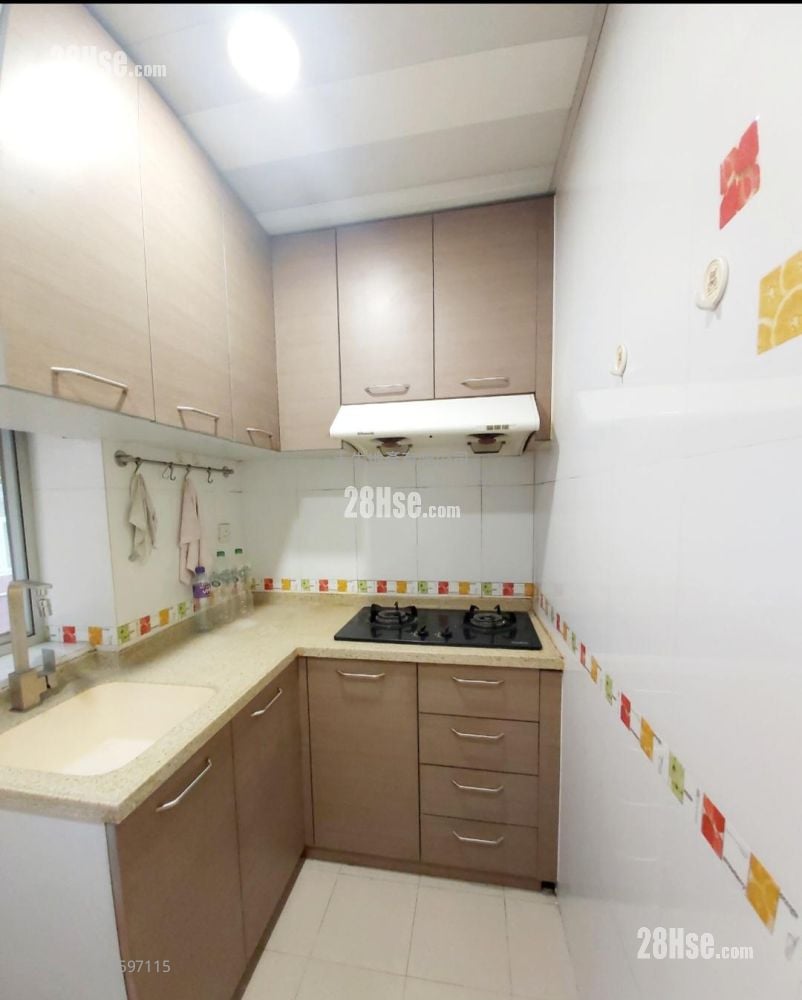 Ming Sun Building Rental 2 Bedrooms , 1 Bathroom 720 ft²