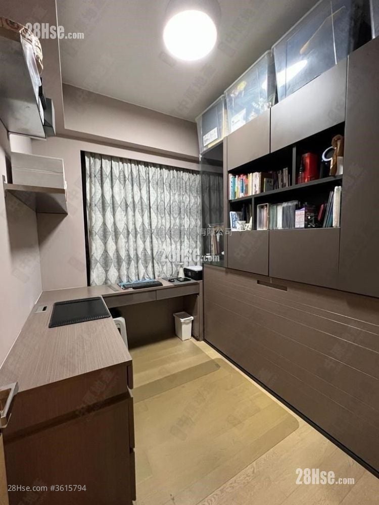 皓畋 售盤 3 房 , 2 浴室 917 平方呎 皓畋 售盤 3 房 , 2 浴室 917 平方呎