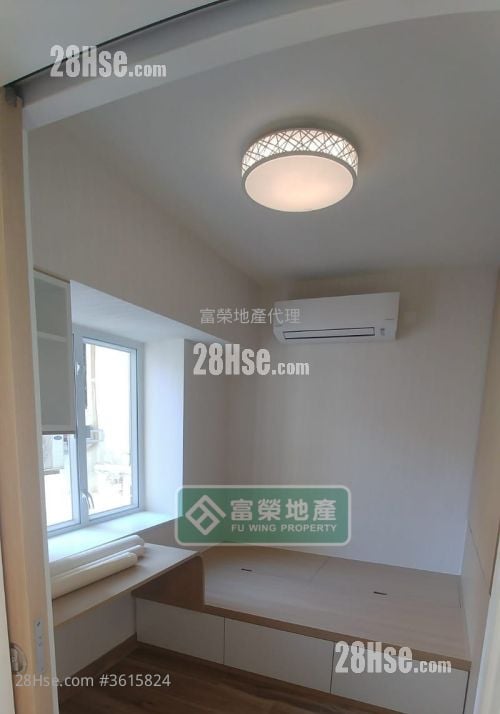 Hing Yip Building  Sell 2 Bedrooms , 1 Bathroom 427 ft² Hing Yip Building  Sell 2 Bedrooms , 1 Bathroom 427 ft²