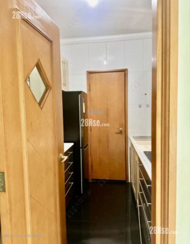 Villa Esplanada Rental 3 Bedrooms , 2 Bathrooms 778 ft² Villa Esplanada Rental 3 Bedrooms , 2 Bathrooms 778 ft²