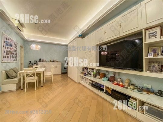 溱林 售盤 4 房 , 3 浴室 974 平方呎