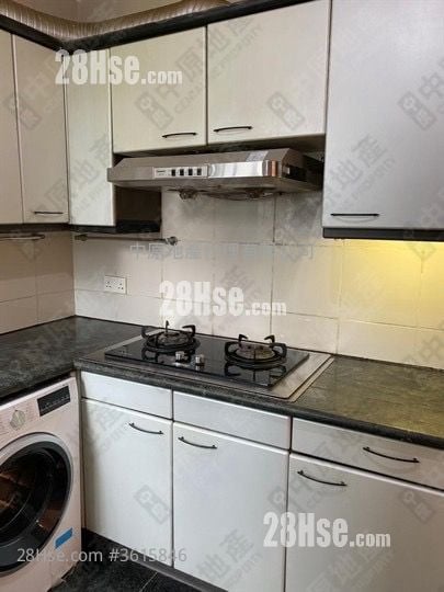 The Regalia Sell 3 Bedrooms 859 ft² The Regalia Sell 3 Bedrooms 859 ft²