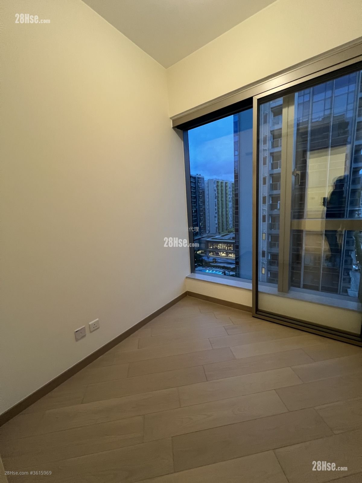 Grand Mayfair  Rental 513 ft² Grand Mayfair  Rental 513 ft²