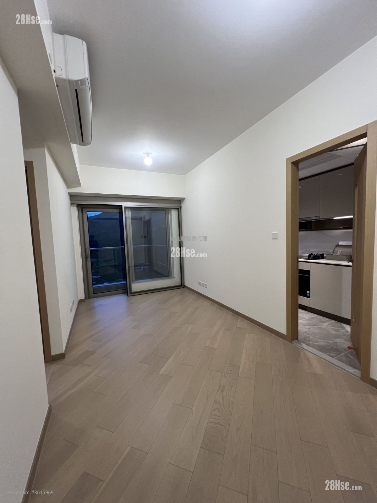 Grand Mayfair  Rental 513 ft² Grand Mayfair  Rental 513 ft²