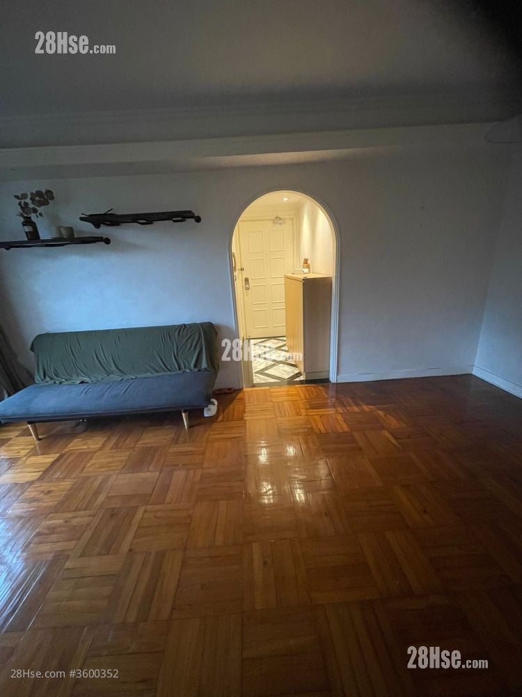 龍華花園 租盤 1 房 , 1 浴室 694 平方呎