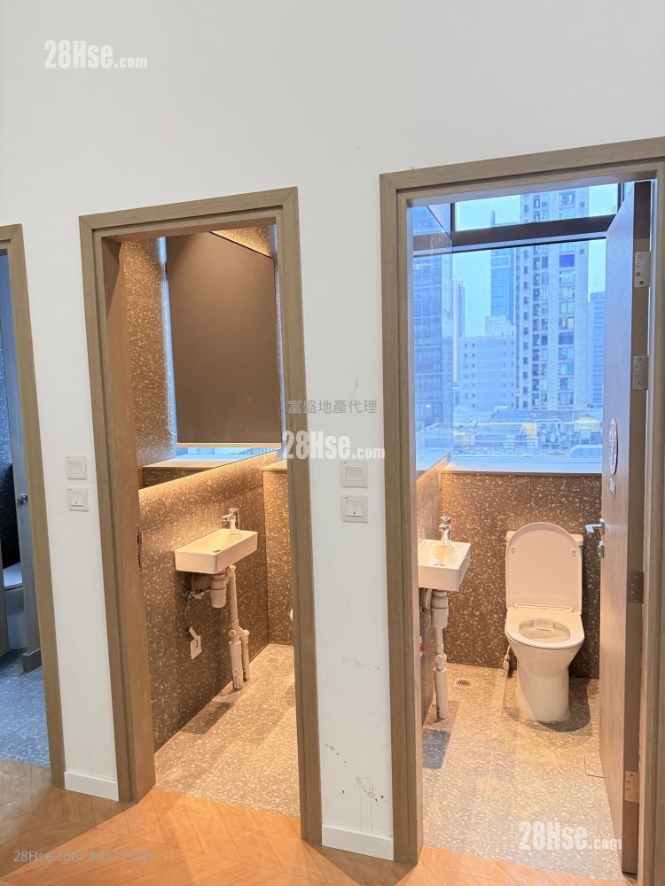 江博士中心 租盘 1 厕所 江博士中心 租盘 1 厕所