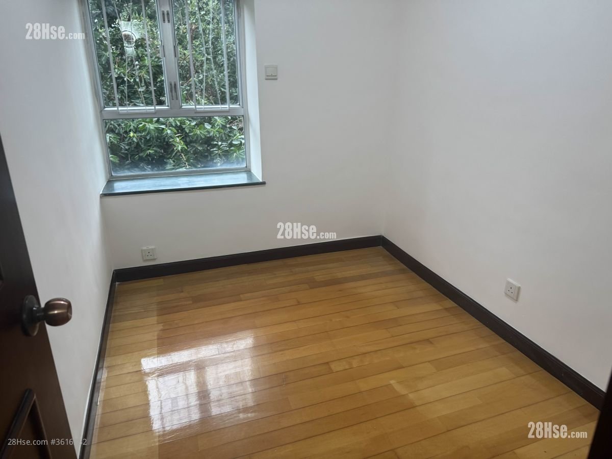 Belvedere Garden Rental 3 Bedrooms , 2 Bathrooms 668 ft² Belvedere Garden Rental 3 Bedrooms , 2 Bathrooms 668 ft²
