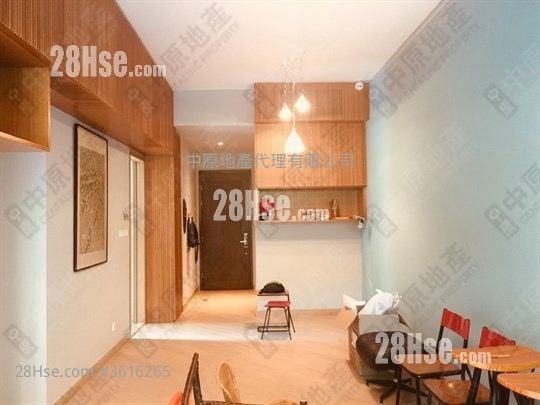 逸瓏園 售盤 3 房 , 3 浴室 940 平方呎 逸瓏園 售盤 3 房 , 3 浴室 940 平方呎