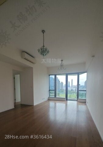 Homantin Hillside Rental 3 Bedrooms 826 ft² Homantin Hillside Rental 3 Bedrooms 826 ft²