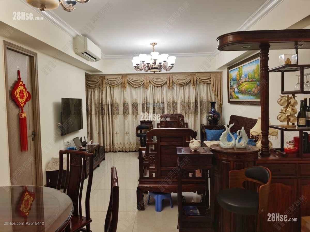 Ocean Pride Sell 4 Bedrooms , 1 Bathroom 1,163 ft² Ocean Pride Sell 4 Bedrooms , 1 Bathroom 1,163 ft²