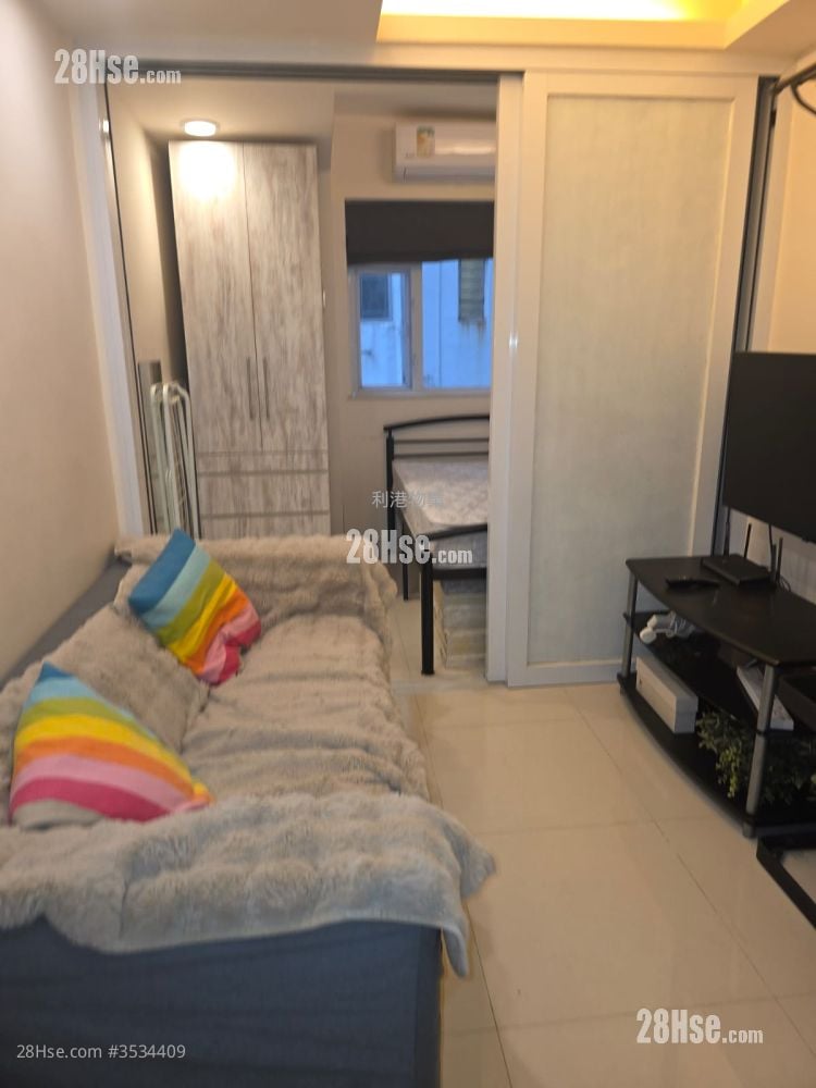 骆克道229-231号 租盘 2 房 , 1 浴室 380 平方尺