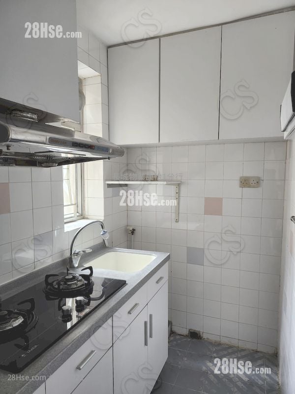 康景花園 租盤 3 房 , 1 浴室 556 平方呎