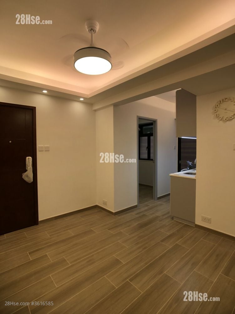 Tak On Building Rental 3 Bedrooms , 1 Bathroom 400 ft² Tak On Building Rental 3 Bedrooms , 1 Bathroom 400 ft²
